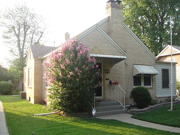 2nd image of 721 S 10th St