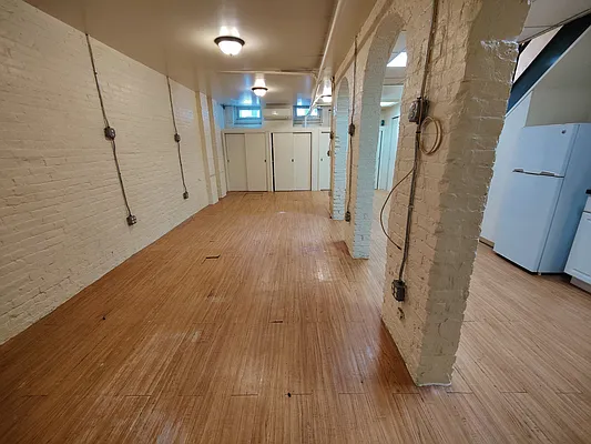 Rented by Garfield Realty  | media 11