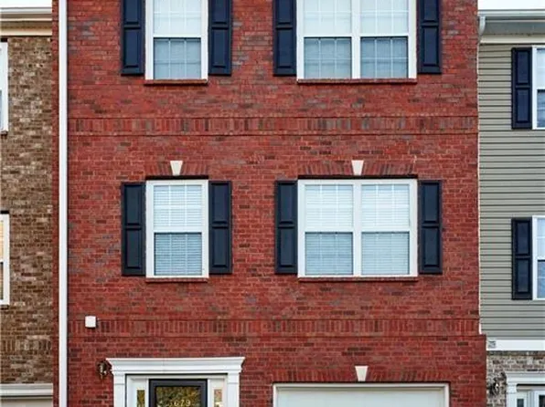 3679 Lantern Walk Ln, Scottdale, GA 30079