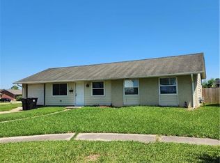 4 Colgate Pl, Kenner, LA 70065