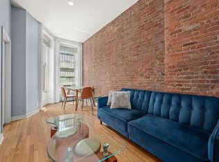 371 W 46th St, New York, NY