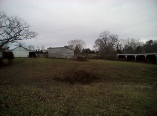 2203 Hebron Church Rd, Henryville, IN 47126