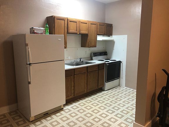 4th image of 916 N 7th St APT A