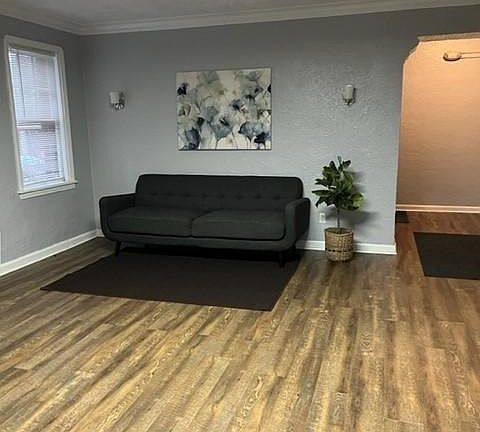 2nd image of 1365 Clarence Ave APT 101