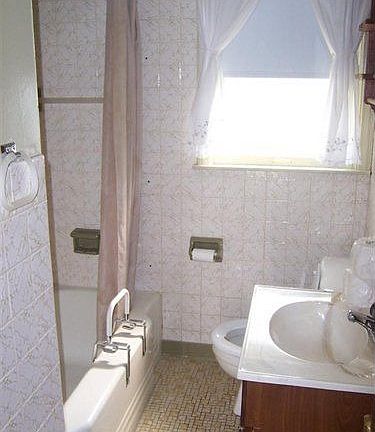 5th image of 1329 Vernon Ave NW