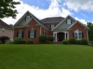 1062 Boxwood Ln, Canton, GA 30114