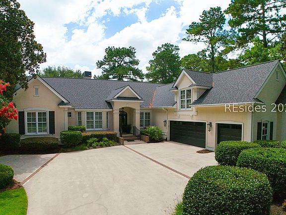 3rd image of 23 Lexington Dr