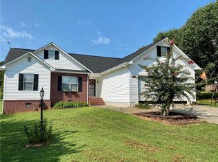 197 Spencer Dr SW, Calhoun, GA 30701