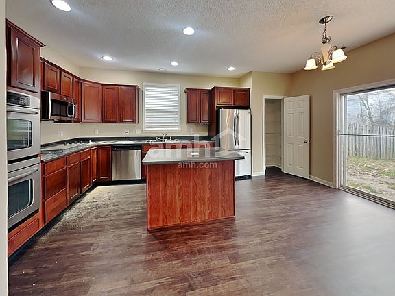 3rd image of 6425 W Cedar Chase Dr