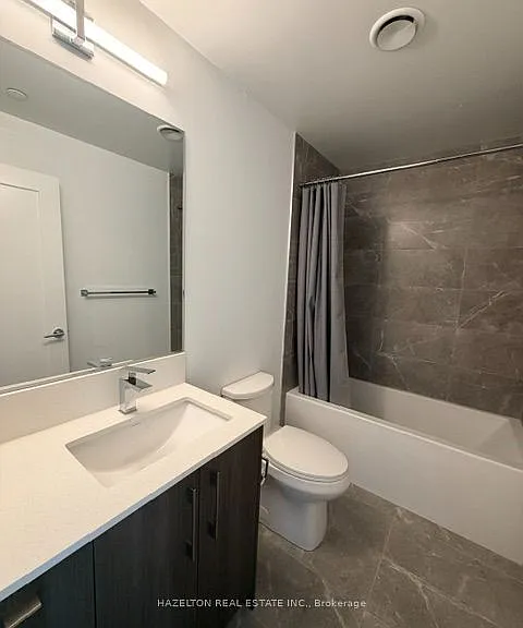 8 Manor Rd W #409 — Photo 13