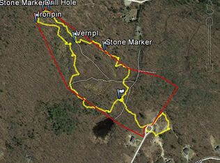 1 Beaver Dam Dr, Chepachet, RI 02814