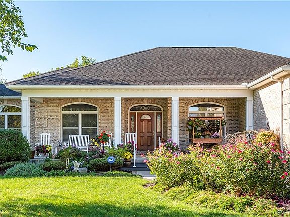 4th image of 2796 Chatham Dr