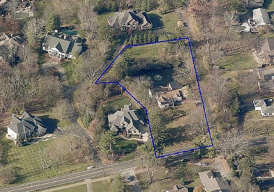 2nd image of 10645 Deerfield Rd