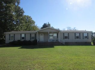 4518 Sullivan St, Fayetteville, NC 28312