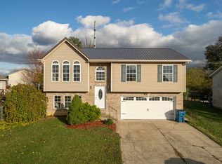 284 Brentwood Dr, Dry Ridge, KY 41035