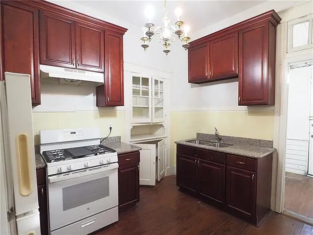 4922 Loyola Ave — Photo 10