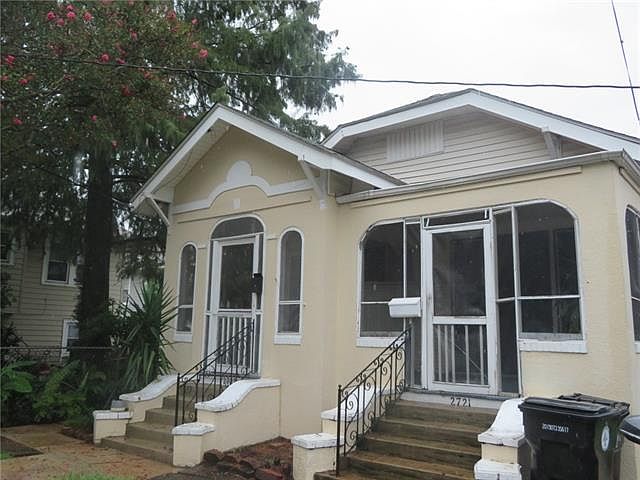 1st image of 2723 Burdette St