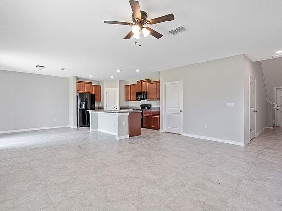 5th image of 7229 Salt River Ave