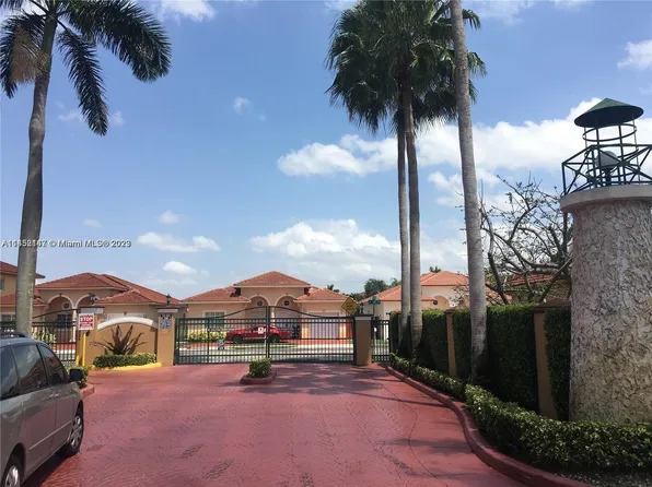 16124 SW 55th Ter, Miami, FL 33185