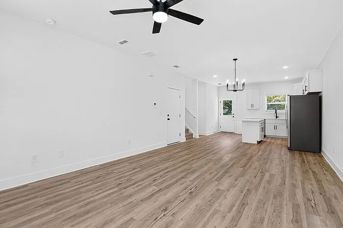 308 E Talleyrand Ave — Photo 5