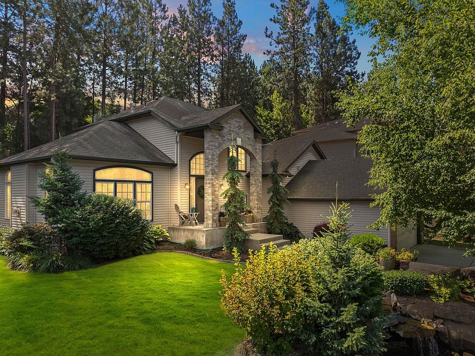 1st image of 6415 S Woodland Ct