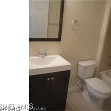 4th image of 540/542 SE 6th Place Cpe