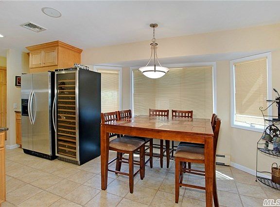 4th image of 234 Biltmore Blvd