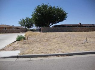 127 Scottland Ct, Las Cruces, NM 88005