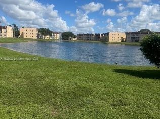 8920 Sunrise Lakes Blvd APT 105, Sunrise, FL 33322