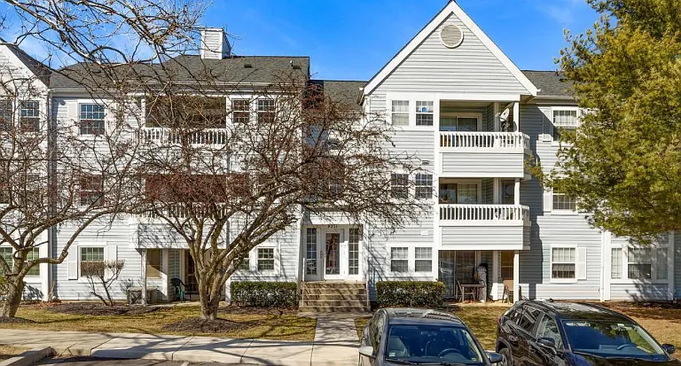 8371 Montgomery Run Rd #J — Photo 1