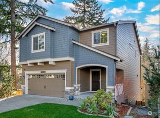 7905 208th Ave E, Bonney Lake, WA 98391