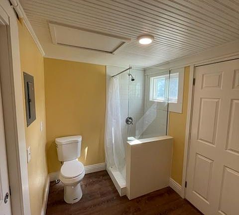 3rd image of 3857 Pine St #A