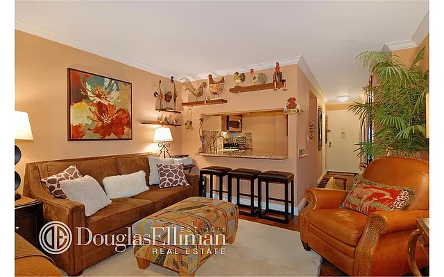 Sold by Douglas Elliman | media 4