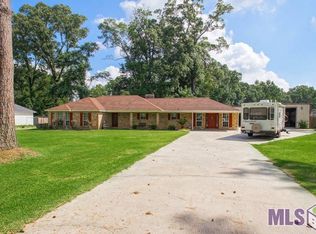 8003 Ben Fugler Rd, Denham Springs, LA 70706