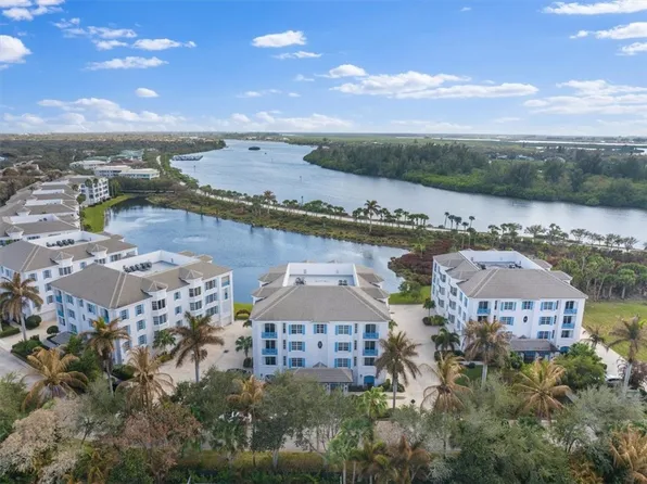 9049 Somerset Bay Ln APT 302, Vero Beach, FL 32963