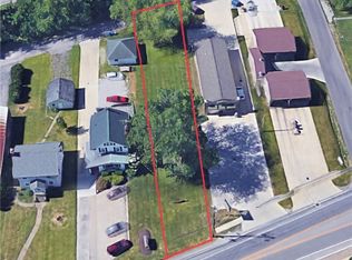 E Lake Rd, Sheffield Lake, OH 44054