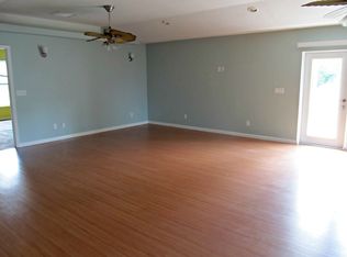 121 Harris Dr, Sebastian, FL 32958