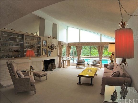 4th image of 22338 De Grasse Dr