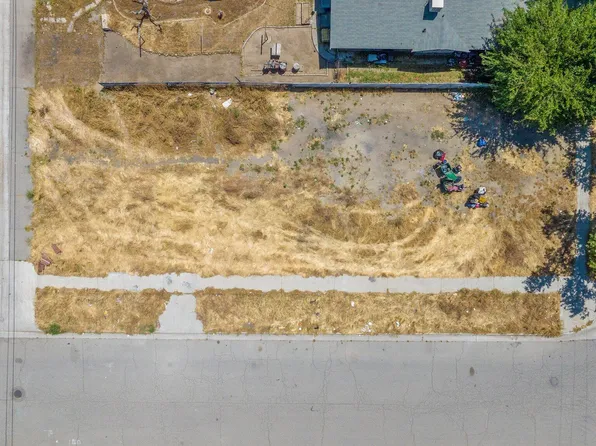 162 E Street, Fresno, CA 93706