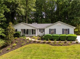 4340 Oak Creek Dr, Gainesville, GA 30506