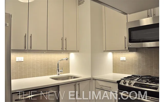 Rented by Douglas Elliman | media 11