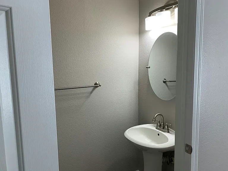 1341 Costa Mesa Dr — Photo 2