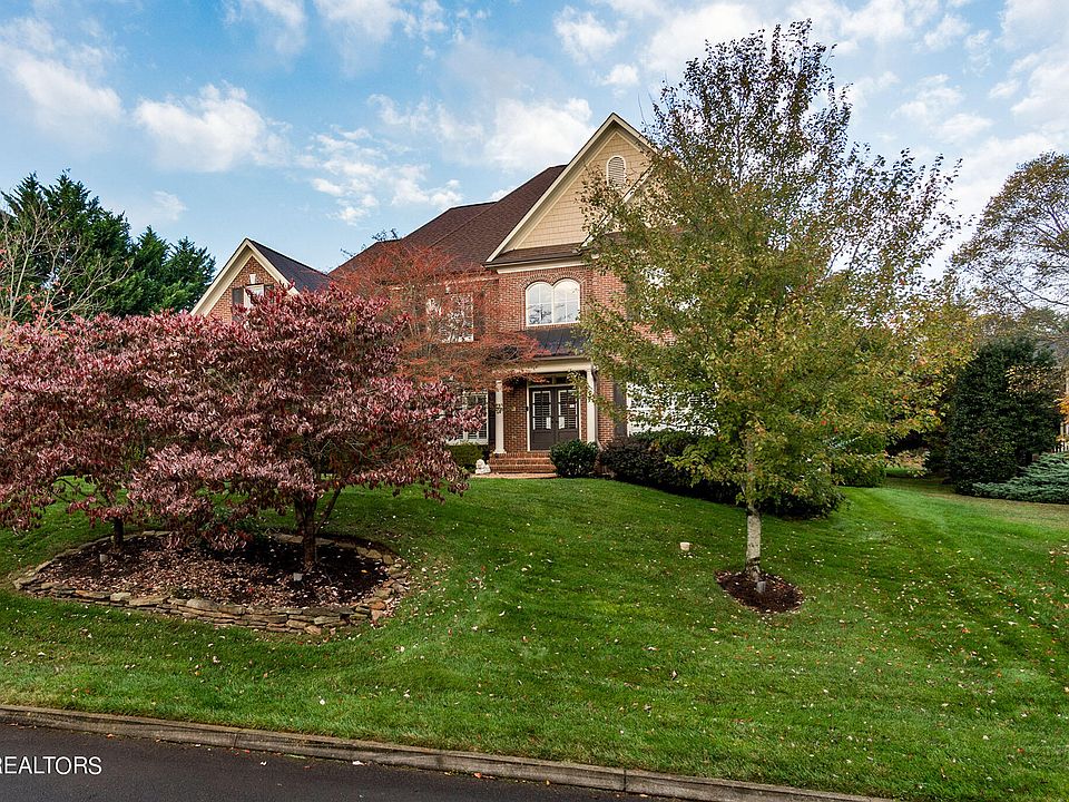 1st image of 8905 Bartlett Ln