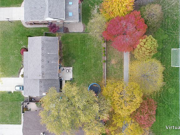 2nd image of 820 Jay Dr