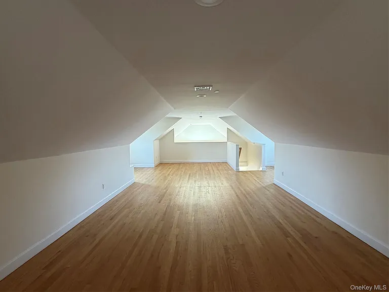 621 E Olive St #2 — Photo 17