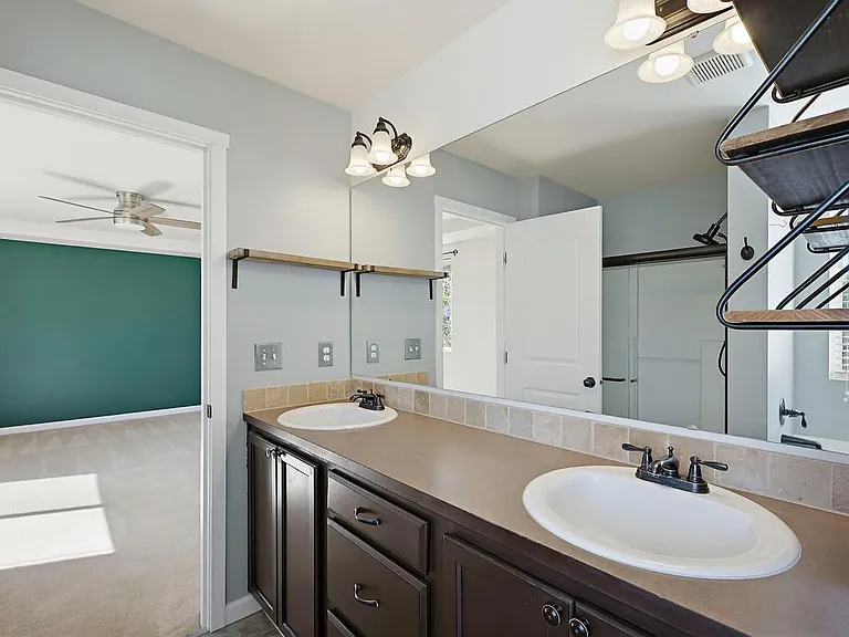 9966 Dain St SE — Photo 31