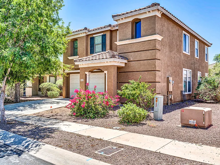 16429 W Remuda Dr — Photo 5