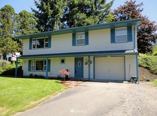 704 Sky Meadow Dr, Centralia, WA 98531