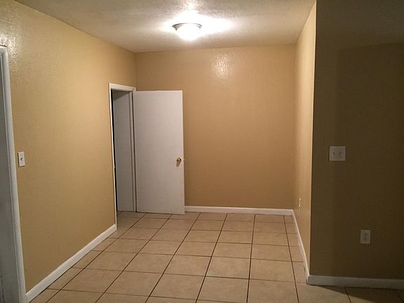 2nd image of 10005 N 28th St