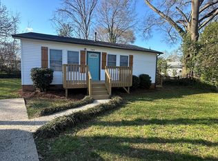 749 Goodson St, Mount Holly, NC 28120